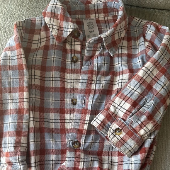 Carter’s 9M plaid long sleeve button down - Picture 2 of 2